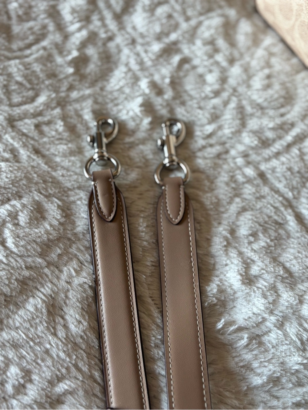 Coach Large Rowan in Sand/Taupe/Silver Canvas - Picture 9 of 13